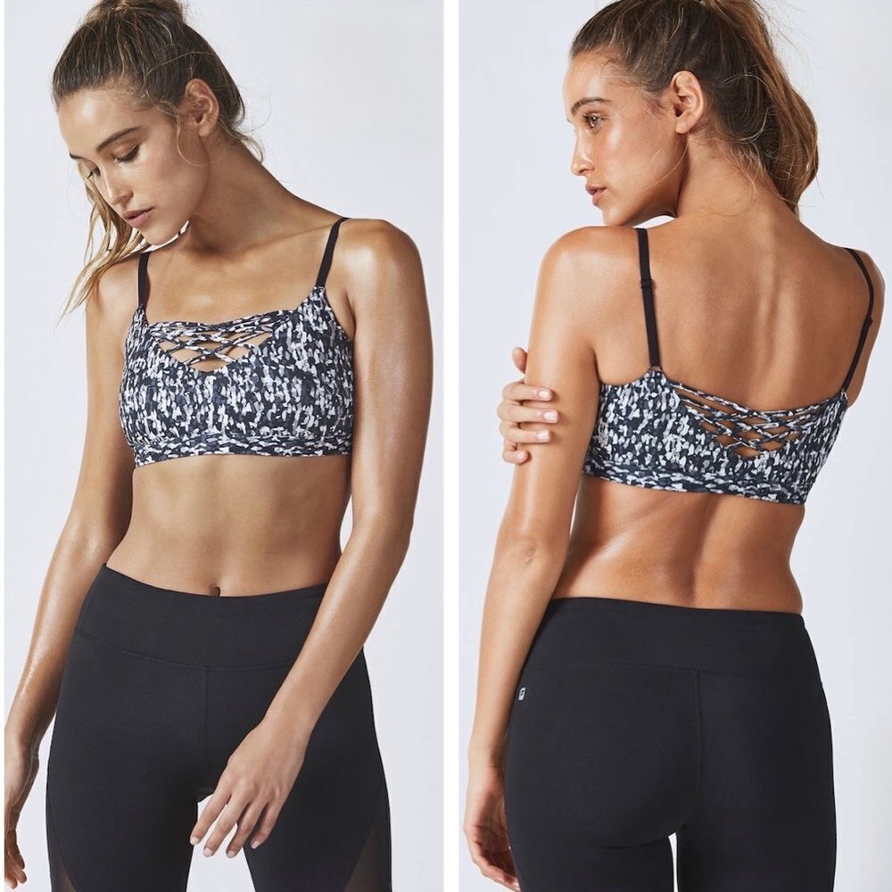 Fabletics Lenni Sports Bra In Tonal Confetti Print As Seen On Kate Hudson!